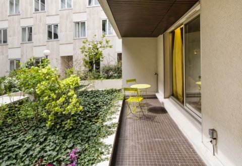 Studio rental in Paris, Rue Duguay Trouin