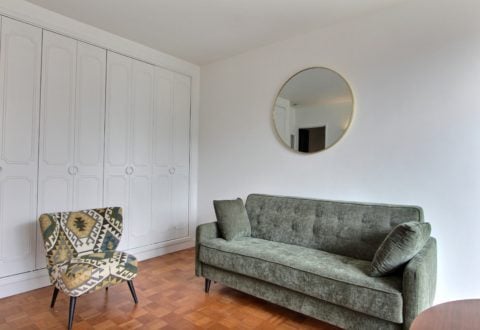 Studio rental in Paris, Rue de Vaugirard