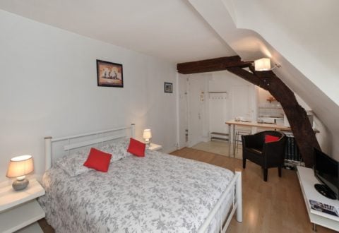 Studio rental in Paris, Rue de Richelieu