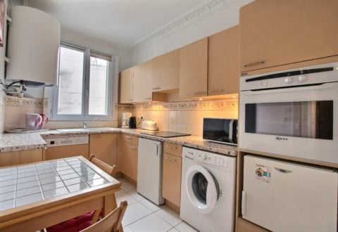 Location appartement 2 pièces à Paris, Rue Sextius Michel