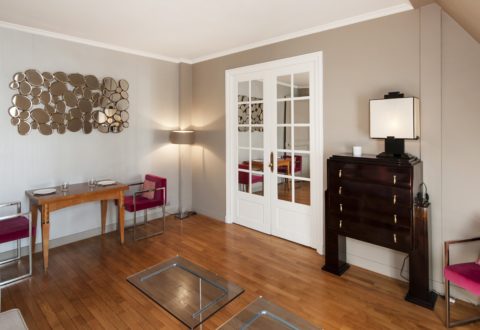 Location appartement 2 pièces à Paris, Rue de la Paix