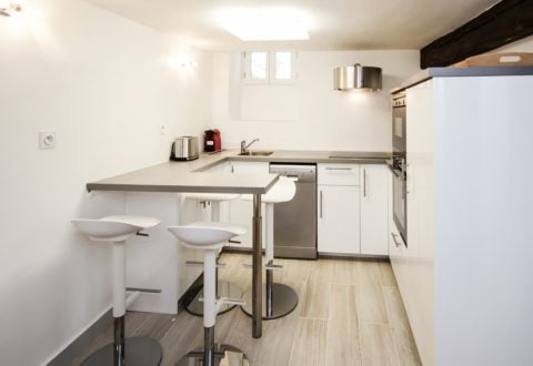 1 bedroom apartment rental in Paris, Rue Poulletier