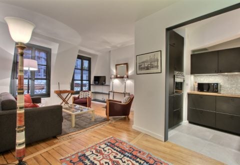 Location appartement 2 pièces à Paris, Rue Saint-André des Arts