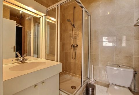 Location appartement 2 pièces à Paris, Rue de Fleurus