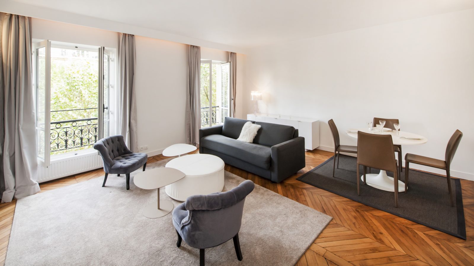 Location appartement 2 pièces à Paris, Boulevard du Montparnasse