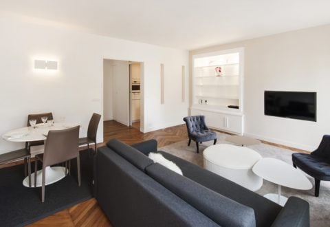 1 bedroom apartment rental in Paris, Boulevard du Montparnasse