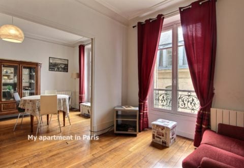 Location appartement 2 pièces à Paris, Rue Saint-Romain