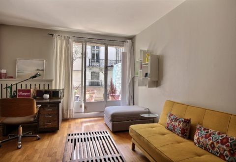 Location appartement 2 pièces à Paris, Rue de Vaugirard