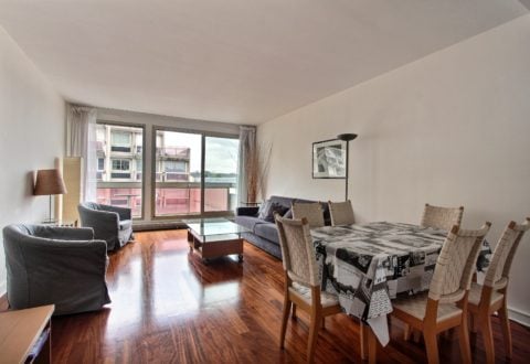 Location appartement 2 pièces à Paris, Rue de Sèvres