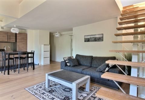 Location appartement 2 pièces à Paris, Rue d'Assas