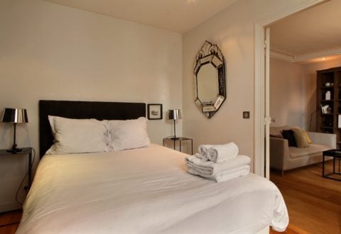 1 bedroom apartment rental in Paris, Rue Saint-Augustin