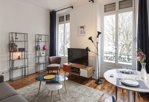 Location appartement 2 pièces à Paris, Rue Lulli