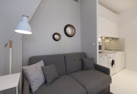 Location appartement 2 pièces à Paris, Rue du Roi Doré