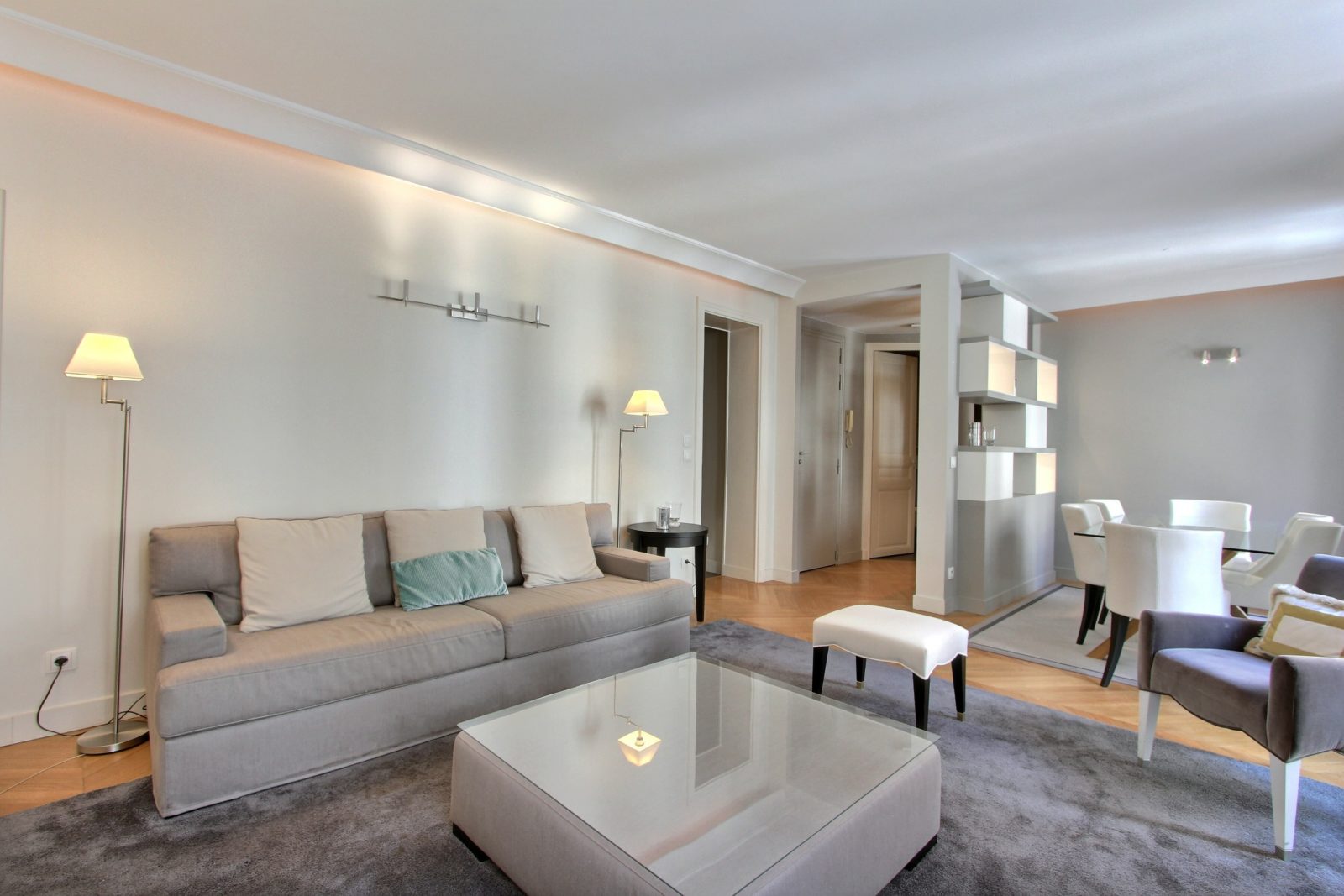 1 bedroom apartment rental in Paris, Boulevard du Montparnasse