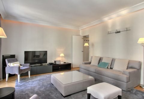 1 bedroom apartment rental in Paris, Boulevard du Montparnasse