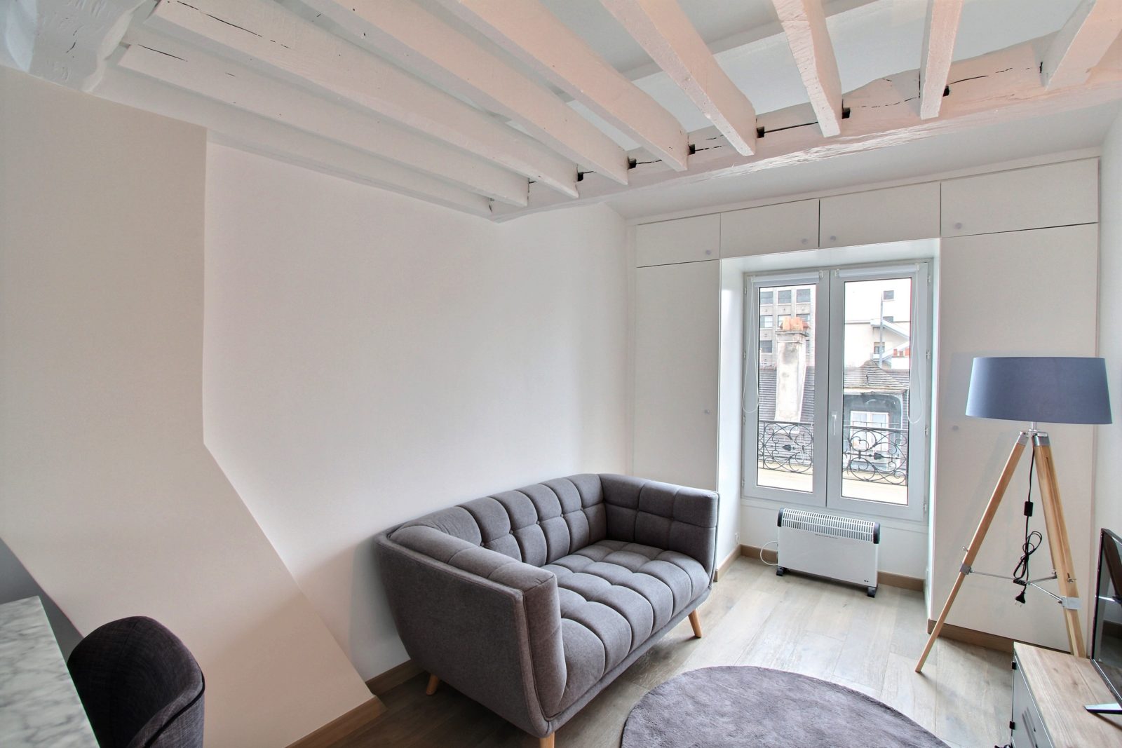 1 bedroom apartment rental in Paris, Rue Bonaparte