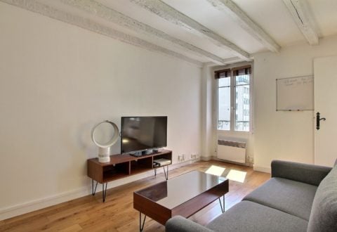 1 bedroom apartment rental in Paris, Rue de Sèvres