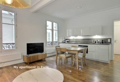 Location appartement 2 pièces à Paris, Rue Servandoni