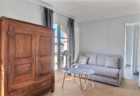 Studio rental in Paris, Rue Jacob