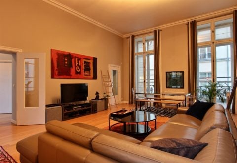 2 bedrooms apartment rental in Paris, Rue Pastourelle
