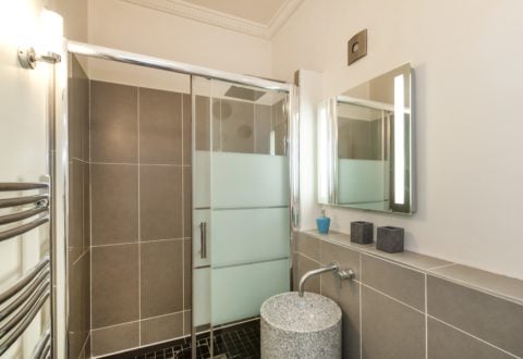 1 bedroom apartment rental in Paris, Boulevard de la Madeleine