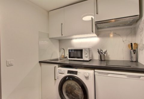 Studio rental in Paris, Rue Dupin