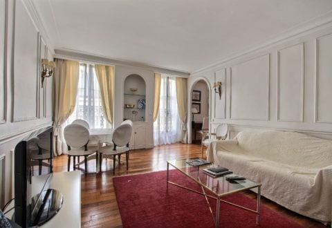 2 bedrooms apartment rental in Paris, Rue de Richelieu