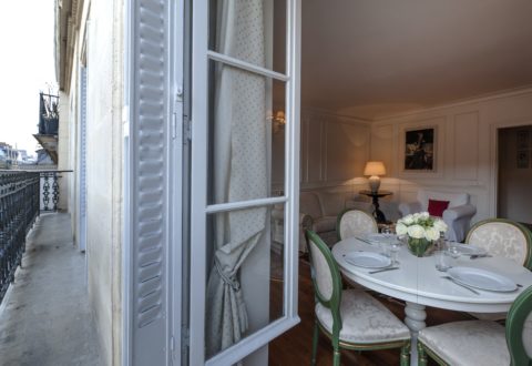 2 bedrooms apartment rental in Paris, Rue de Richelieu