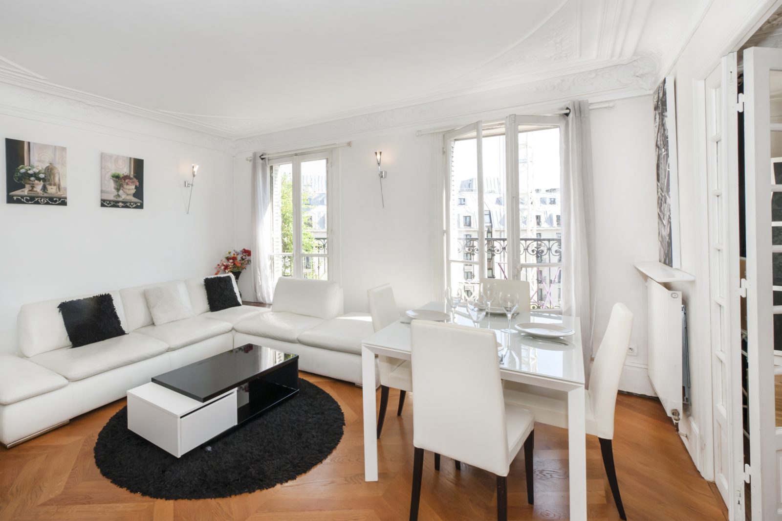 Location appartement 3 pièces à Paris, Rue des Halles