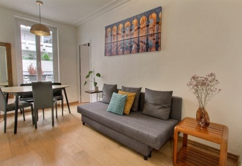 Appartement meublé 3 pièces à Paris 15e, Rue Letellier