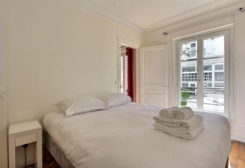 Location appartement 2 pièces à Paris, Boulevard du Montparnasse