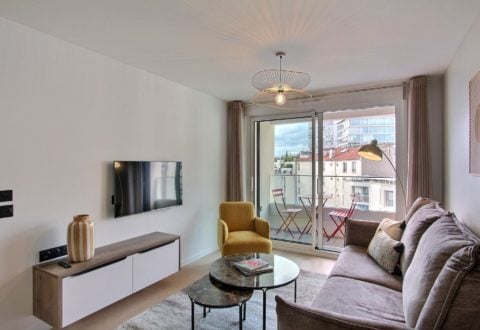 Furnished apartment 1 bedroom in Paris 15th, Rue de Lourmel