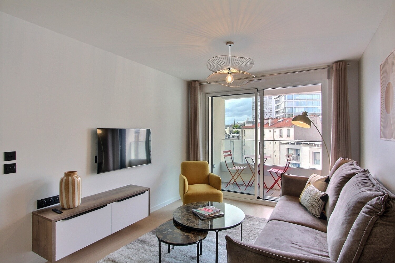Location appartement 2 pièces à Paris, Rue de Lourmel