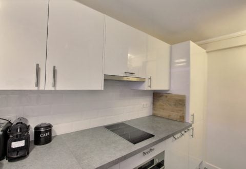 Location appartement 2 pièces à Paris, Rue du Cherche-Midi