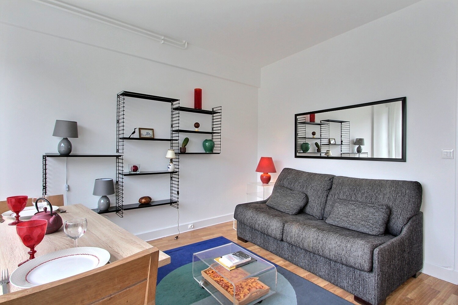 Studio rental in Paris, Rue du Cherche-Midi