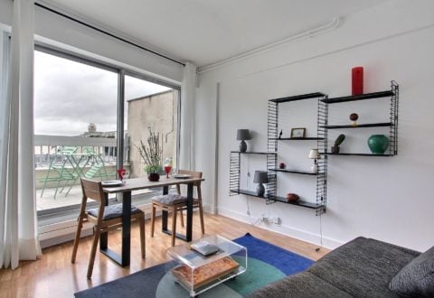 Studio rental in Paris, Rue du Cherche-Midi