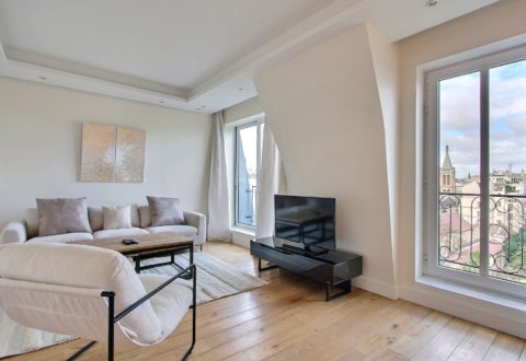 2 bedrooms apartment rental in Paris, Rue Lagrange