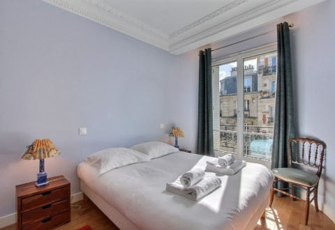 Location appartement 2 pièces à Paris, Rue Ferdinand Fabre