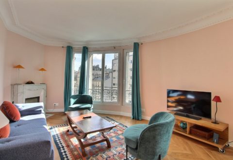 Furnished apartment  in Paris 15th, Rue Ferdinand Fabre