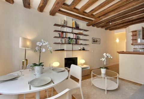 Location appartement 2 pièces à Paris, Rue Mazarine