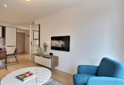 Location appartement 2 pièces à Paris, Rue de Lourmel