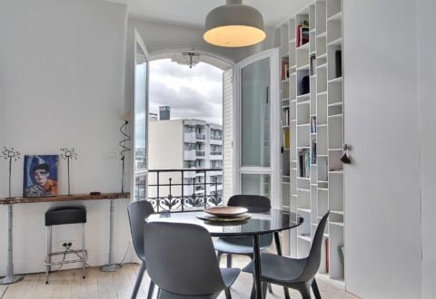 Location appartement 2 pièces à Paris, Rue de Mirbel