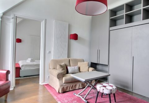 1 bedroom apartment rental in Paris, Avenue des Champs-Élysées