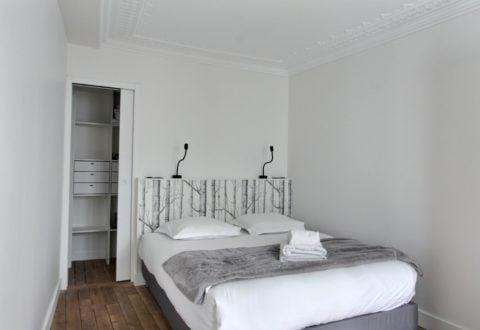 Location appartement 2 pièces à Paris, Rue du Bac