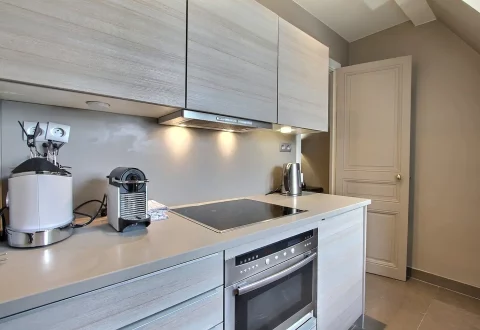 1 bedroom apartment rental in Paris, Rue de la Paix