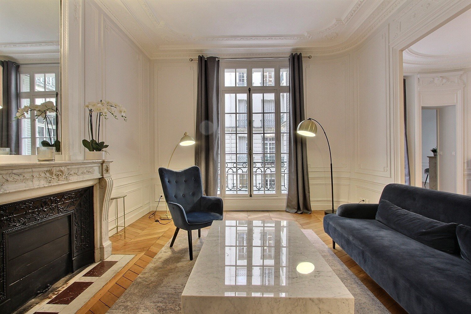 2 bedrooms apartment rental in Paris, Avenue Bertie Albrecht