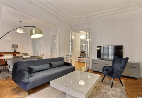 2 bedrooms apartment rental in Paris, Avenue Bertie Albrecht