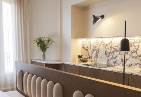 3 bedrooms apartment rental in Paris, Rue du Louvre