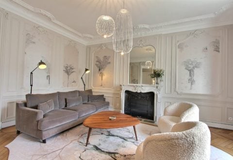Location appartement 4 pièces à Paris, Rue du Louvre